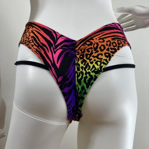 Neon Animal Print Short Set - 3 Piece Set - Image 7